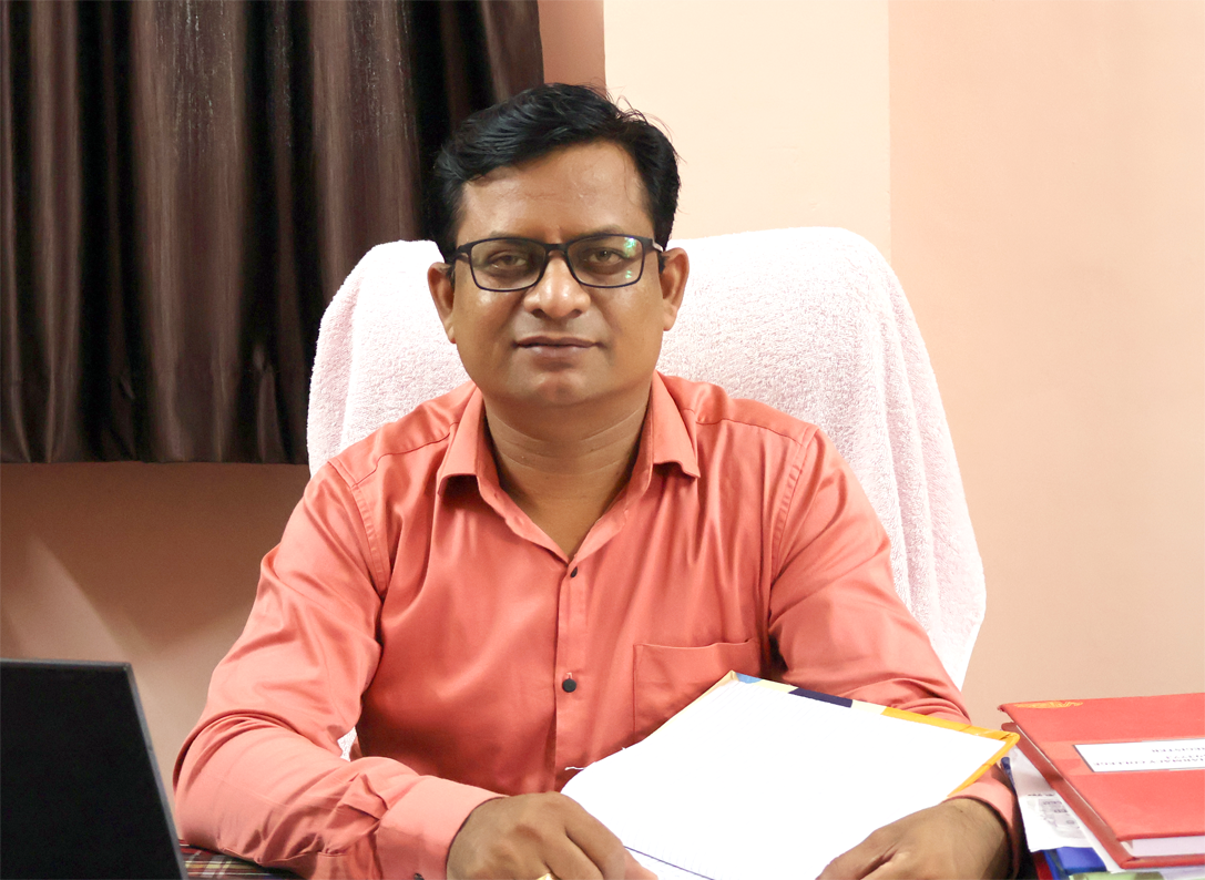 Faculty Member